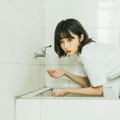深水元基（饰 未知角色） - 欧美电影中字在线观看 - 线上观看
